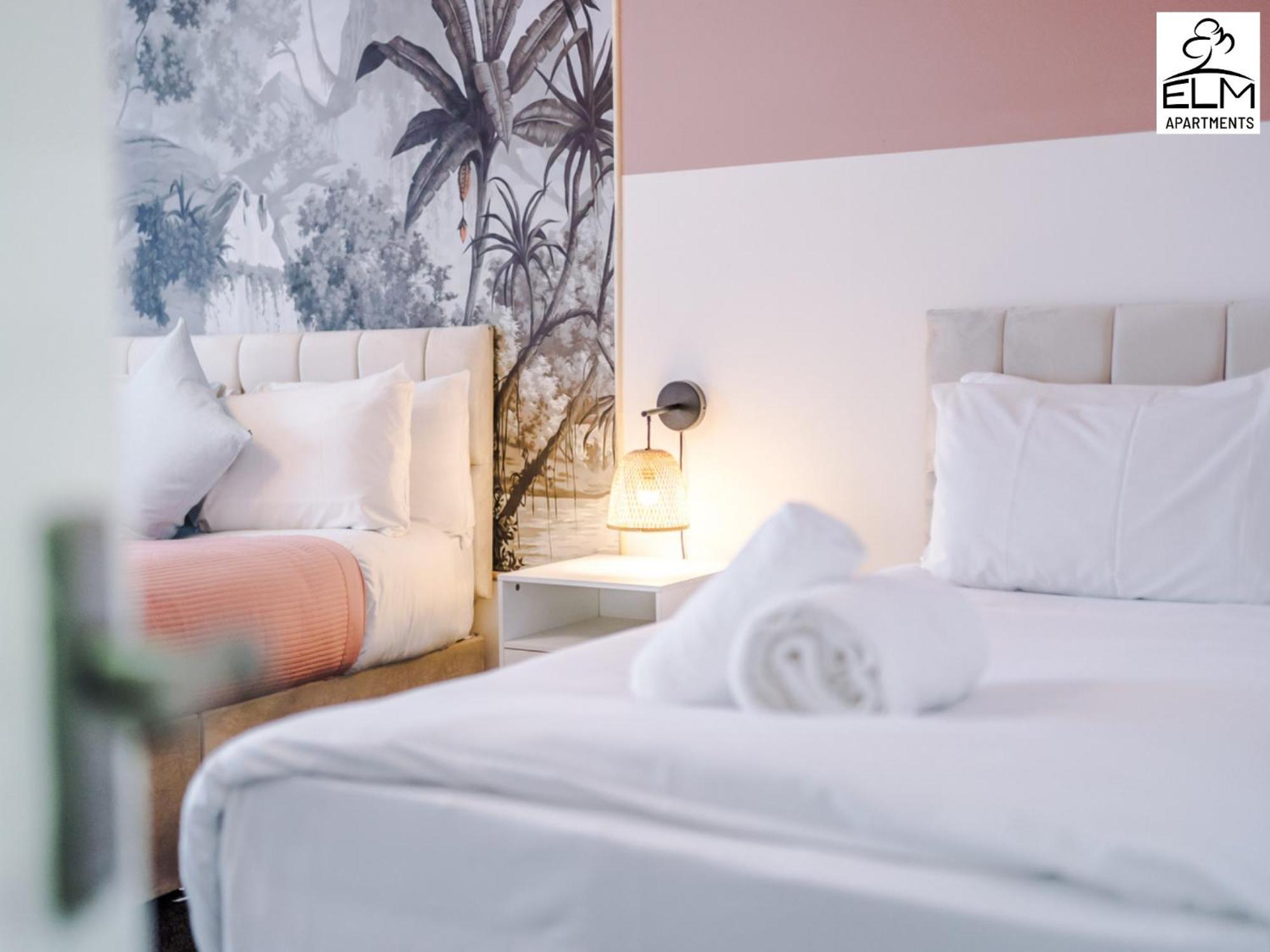 מנצ'סטר Elm Aparthotel , Collection Of Apartments Available Near Media City , Free Parking מראה חיצוני תמונה
