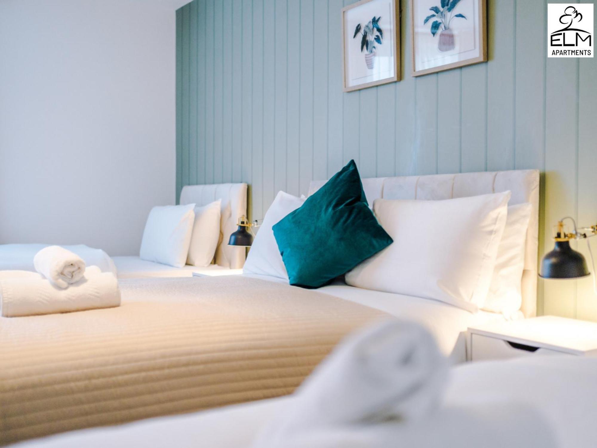 מנצ'סטר Elm Aparthotel , Collection Of Apartments Available Near Media City , Free Parking מראה חיצוני תמונה