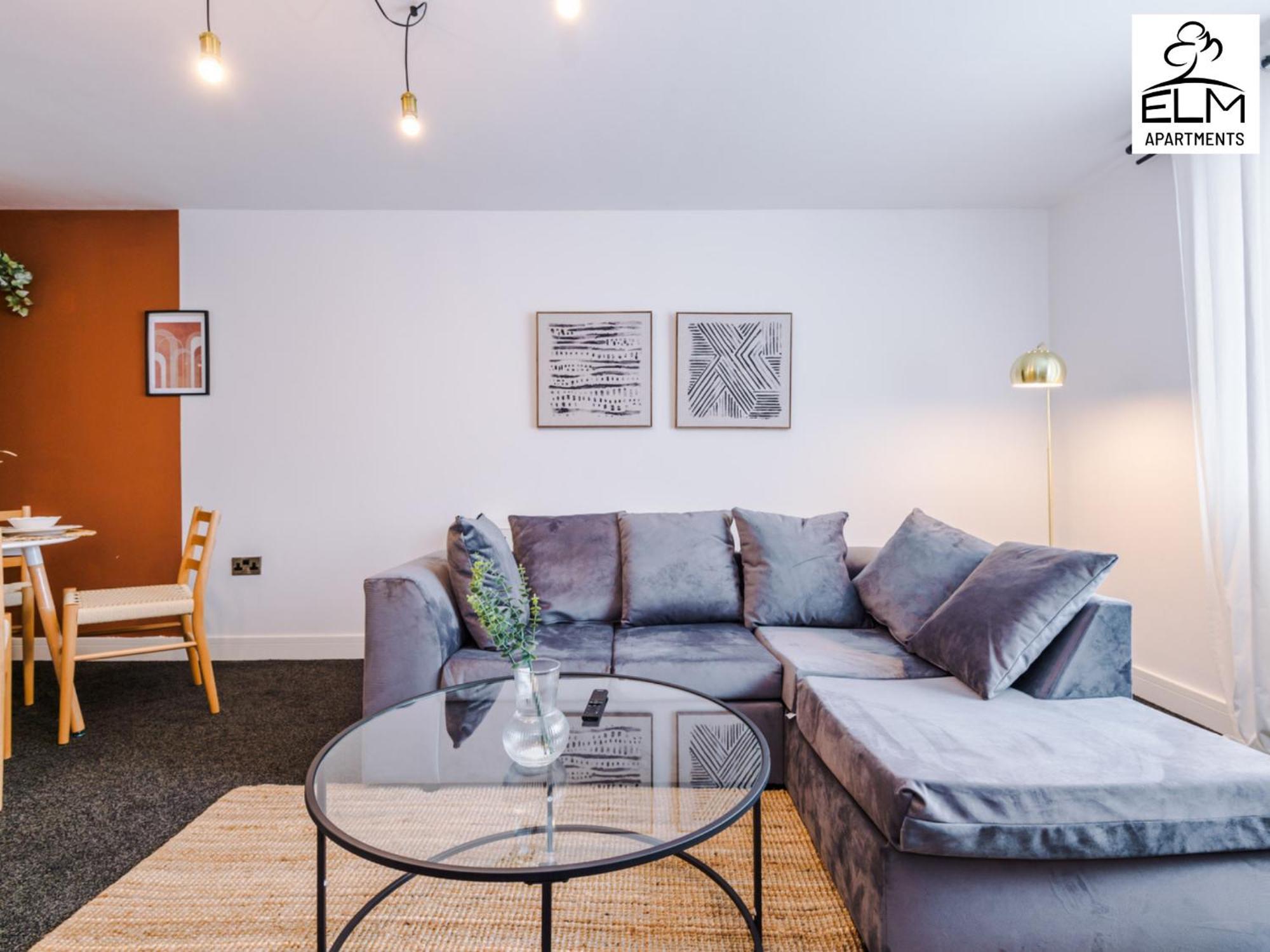 מנצ'סטר Elm Aparthotel , Collection Of Apartments Available Near Media City , Free Parking מראה חיצוני תמונה