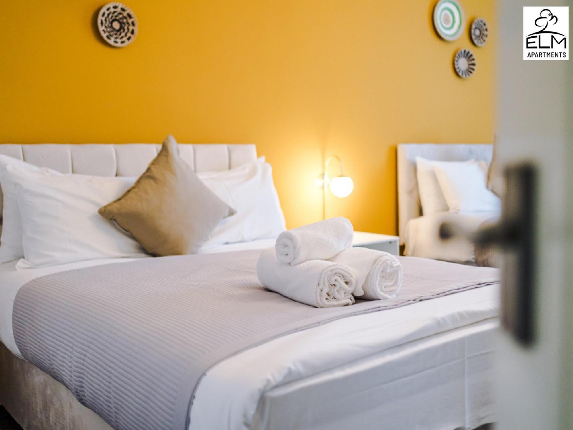 מנצ'סטר Elm Aparthotel , Collection Of Apartments Available Near Media City , Free Parking מראה חיצוני תמונה