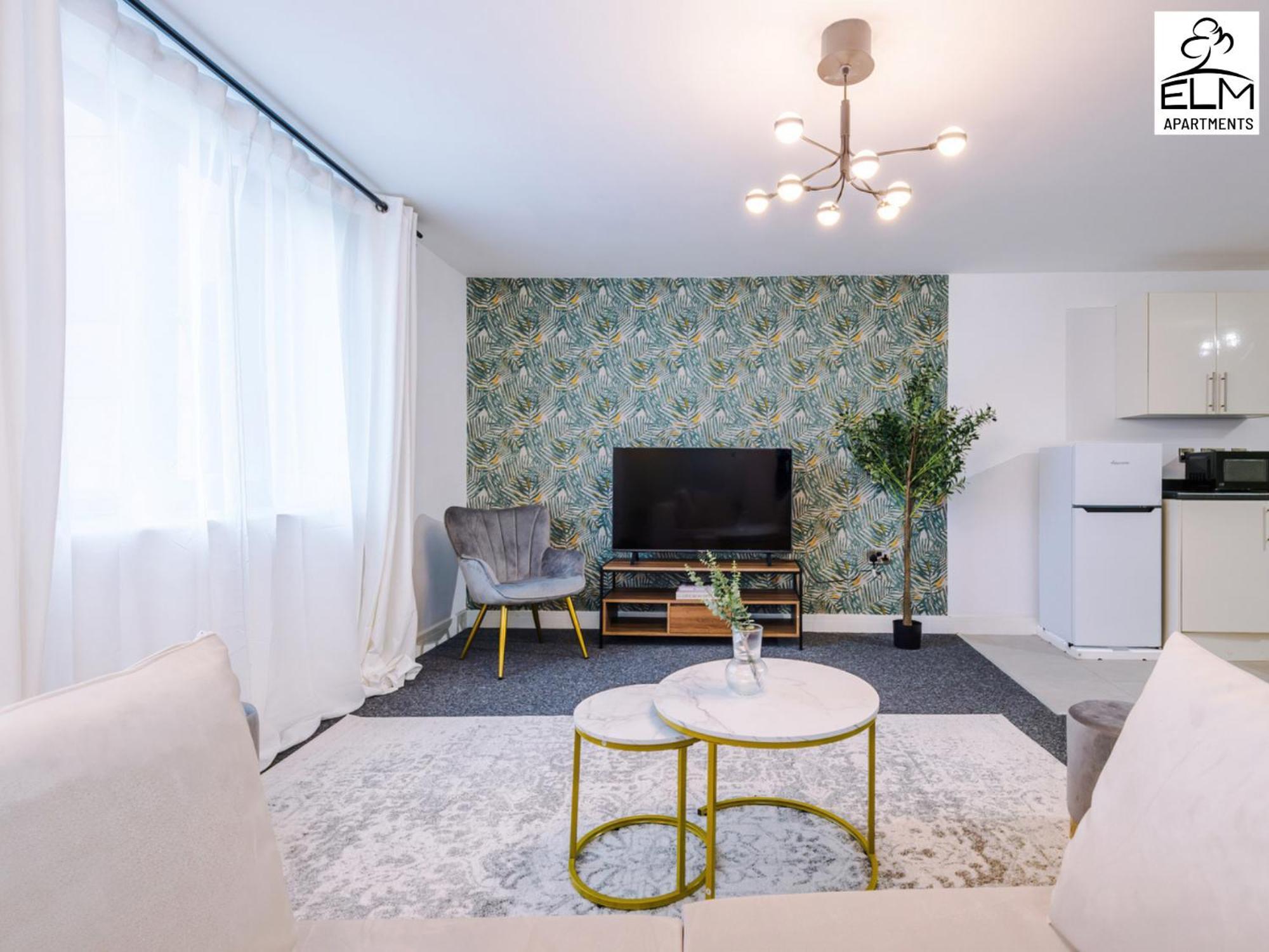 מנצ'סטר Elm Aparthotel , Collection Of Apartments Available Near Media City , Free Parking מראה חיצוני תמונה