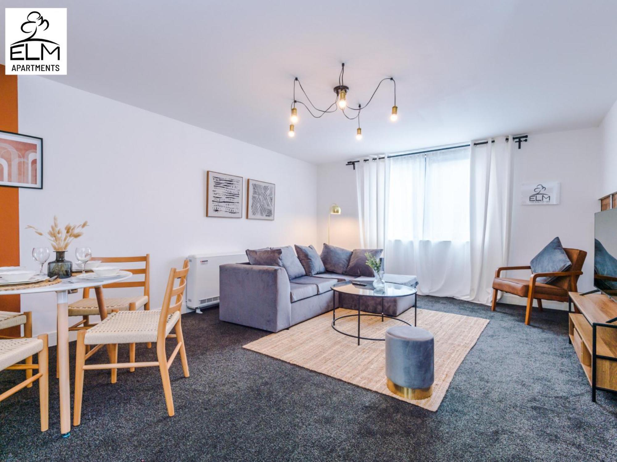 מנצ'סטר Elm Aparthotel , Collection Of Apartments Available Near Media City , Free Parking מראה חיצוני תמונה